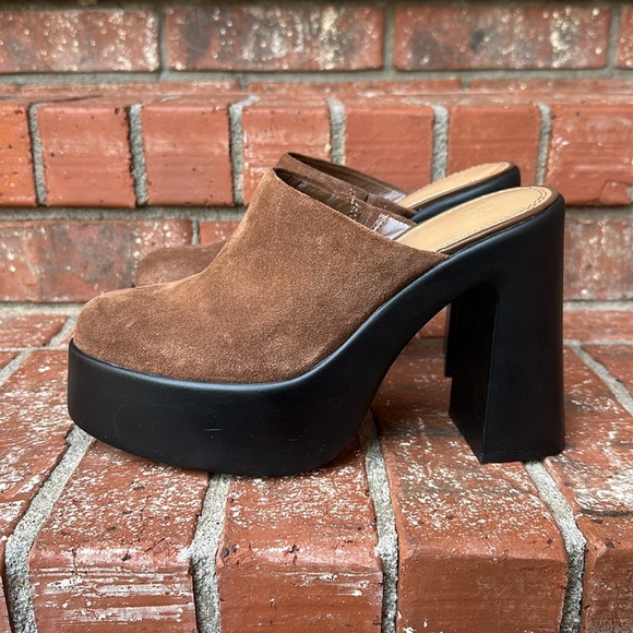 Gianni Bini So Chic Brown Suede Clog Platform Mules Women's Size 7.5 - Picture 3 of 7